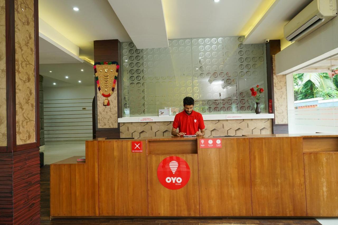 Oyo 1684 Hotel Malabar Inn Kozhikode Exterior photo