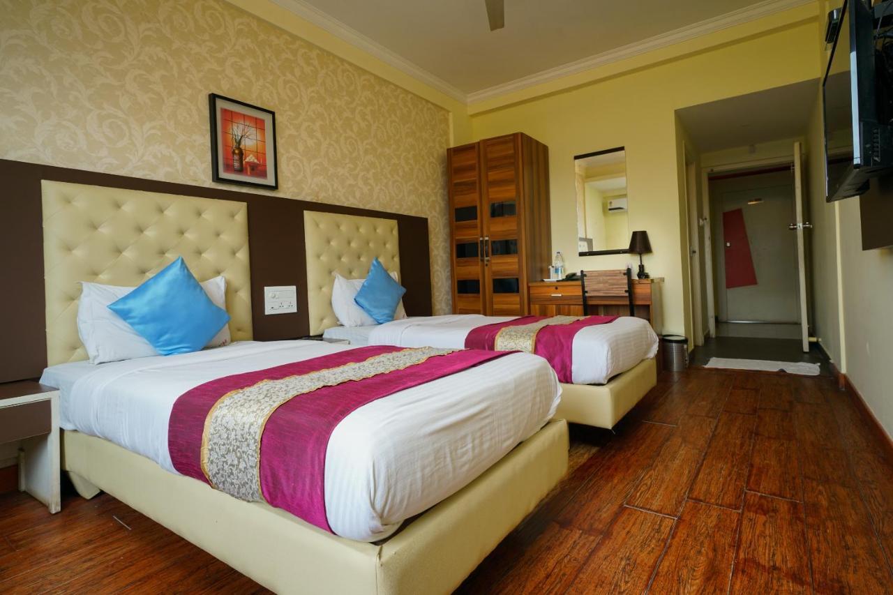 Oyo 1684 Hotel Malabar Inn Kozhikode Exterior photo